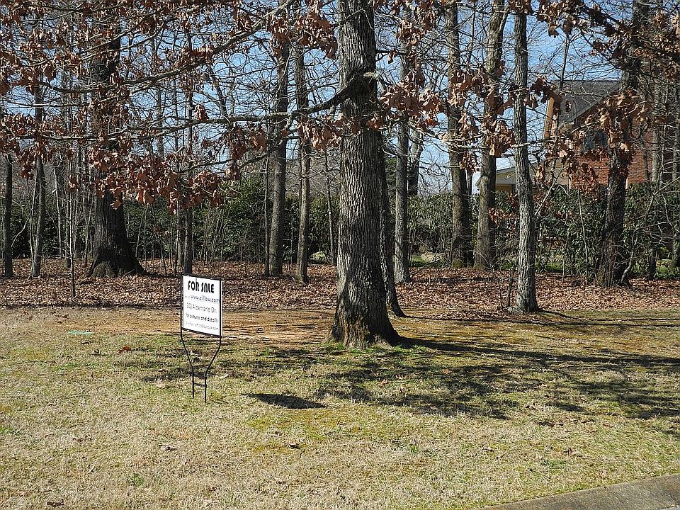 1st image of 202 Albemarle Dr