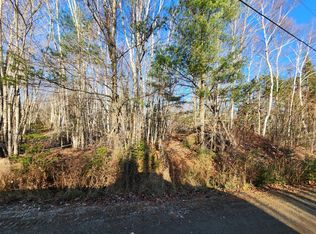 36 Trout Brook Ln, Searsport, ME 04974