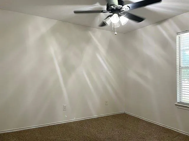 289 Lake Washington Dr — Photo 15