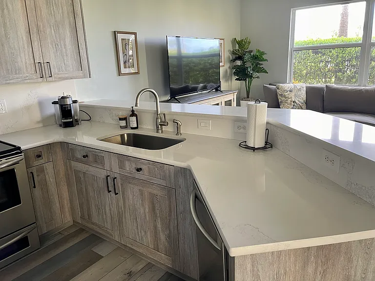 500 Mariner Bay Blvd #500 — Photo 7