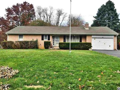 106 Sunset Dr, Mount Holly Springs, PA, 17065