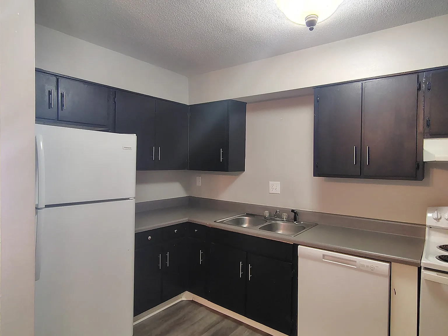 1100 Skyland Drive #O4 - 1 — Photo 4