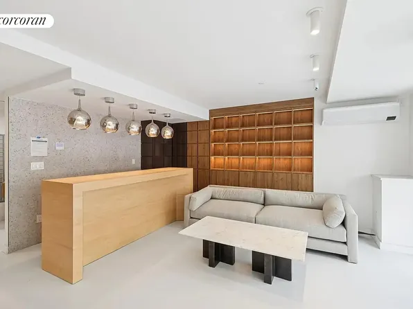 428 East 9th Street image 4 of 10