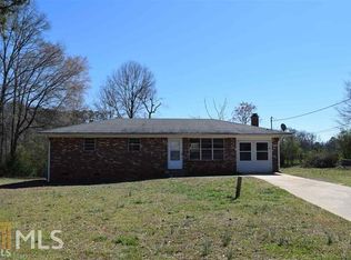 109 Airport Ct, Oxford, GA 30054