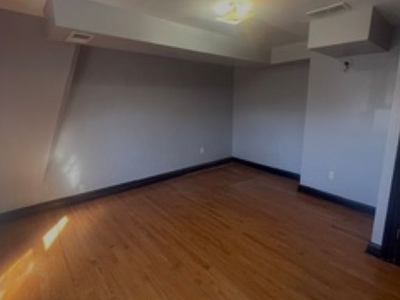5th image of 519 Prospect Pl Unit 5