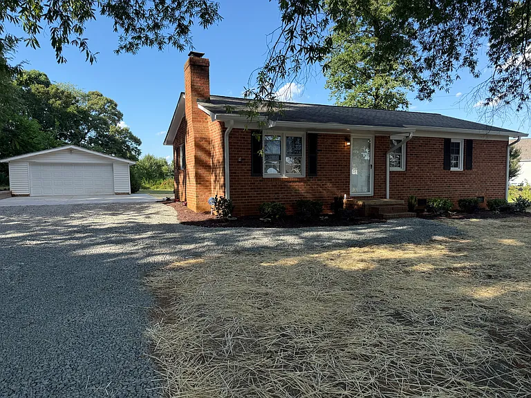 Fred Brown Rd — Photo 2