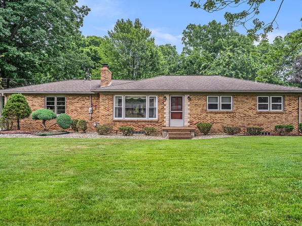 1838 Pheasant Ave NW, Grand Rapids, MI 49534