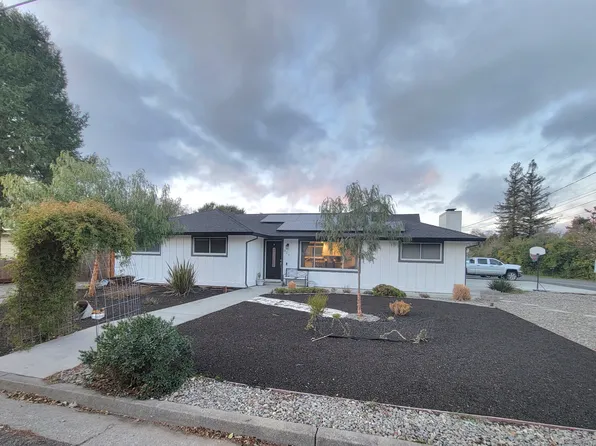 325 Donna Dr, Windsor, CA 95492
