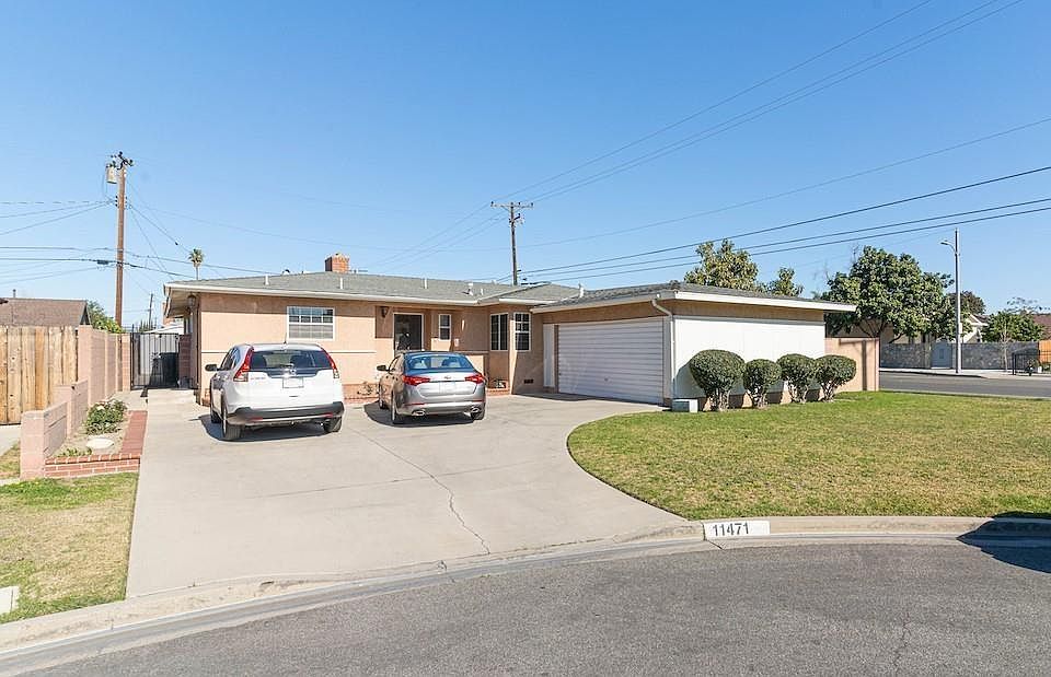 1st image of 11471 Presidio Way