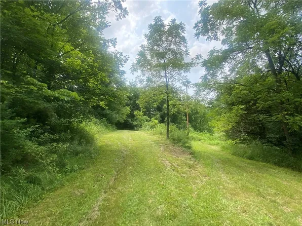 Morgan Rd, Zanesville, OH 43701