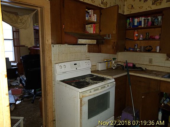 4th image of 117 W North St