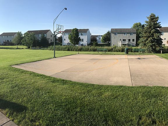 4th image of 3095 Sunchase Ave
