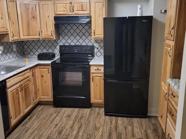 3808 Laramie Pl APT B, Alexandria, VA 22309