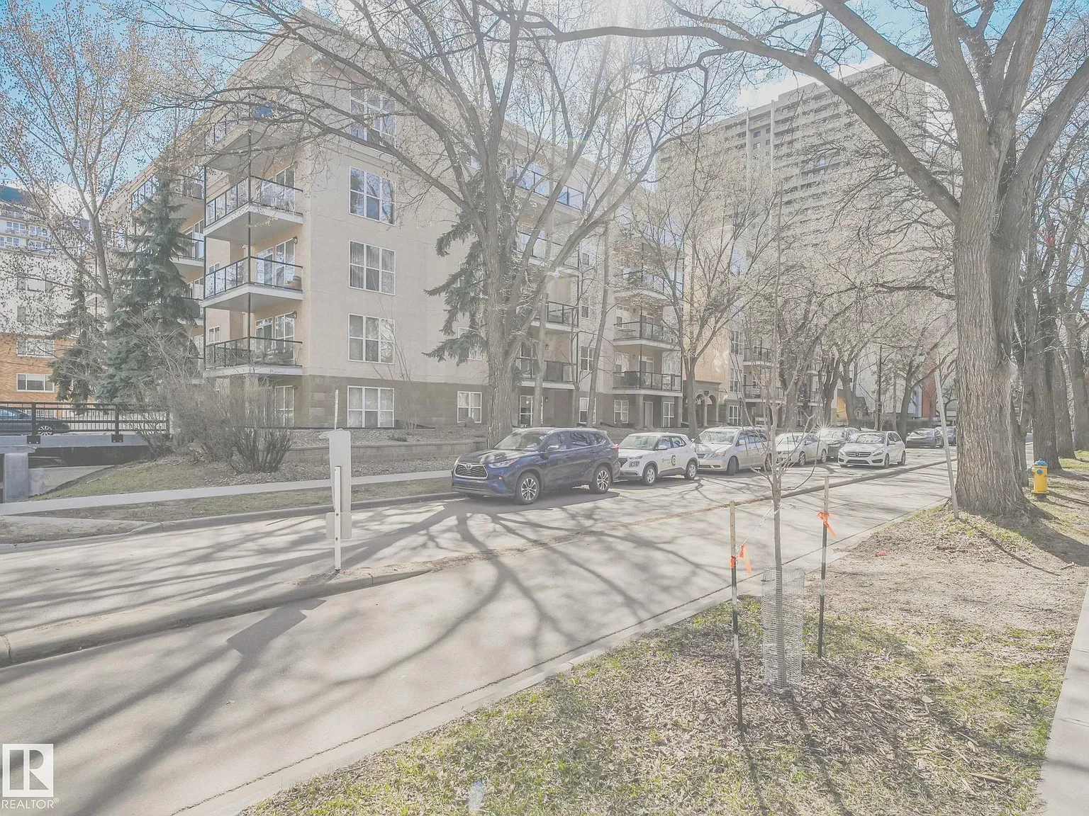 Garneau Gates — Photo 2