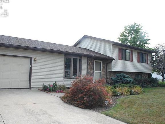 2nd image of 146 W Thompson Dr