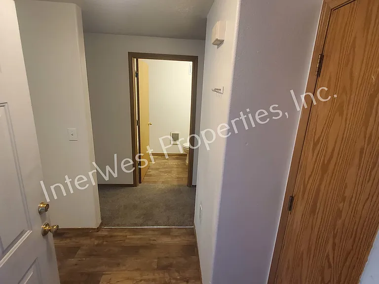 9931 NE Prescott St #13 — Photo 3
