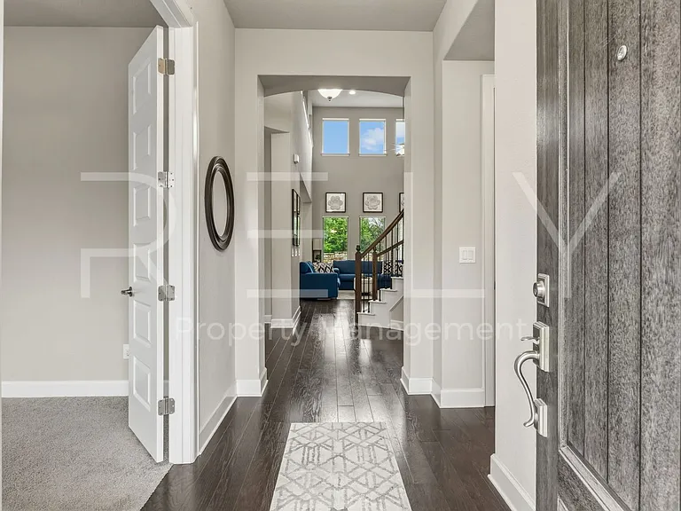 240 Cross Timbers Dr — Photo 4