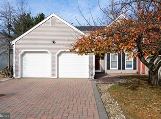 44 Brambling Ln, Voorhees, NJ 08043