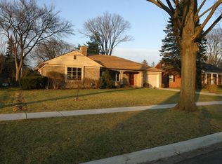 1646 Fairway Dr, Birmingham, MI 48009