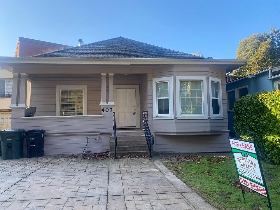 1st image of 407 California Dr