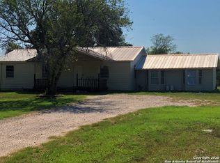 16475 Senior Rd, Von Ormy, TX 78073
