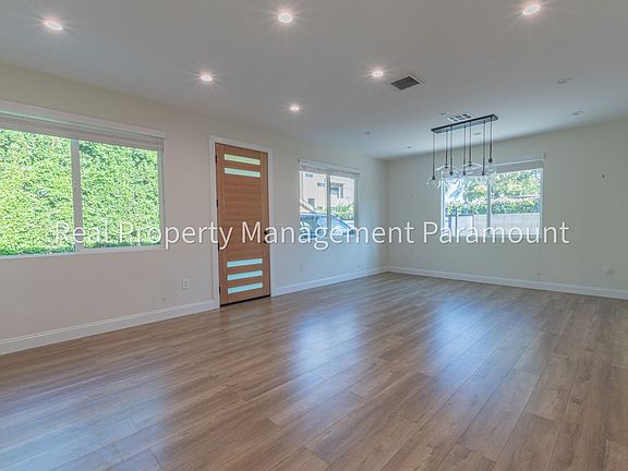 3rd image of 17236 Los Alimos St #2