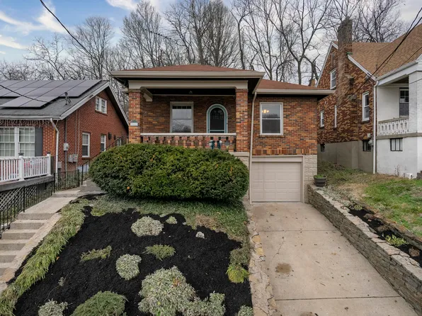 10 Parker Rd, Newport, KY 41071