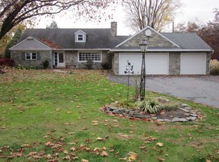 10 Ridgewood Rd, Lancaster, PA 17603