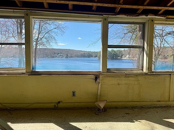 5th image of 7 Cedar Rd
