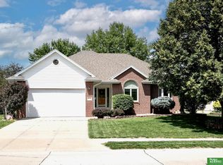 16140 Josephine St, Omaha, NE 68136