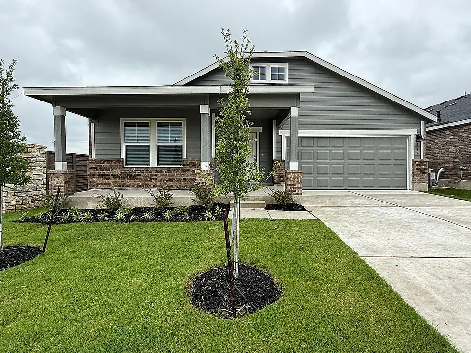 117 Alamito Ave