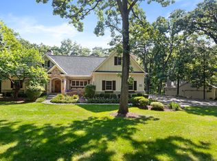 7420 S Rawson Bridge Rd, Cary, IL 60013