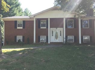 4731 Forestmanor Dr, Winston Salem, NC 27103