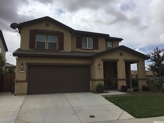 2nd image of 300 Bramble Ct