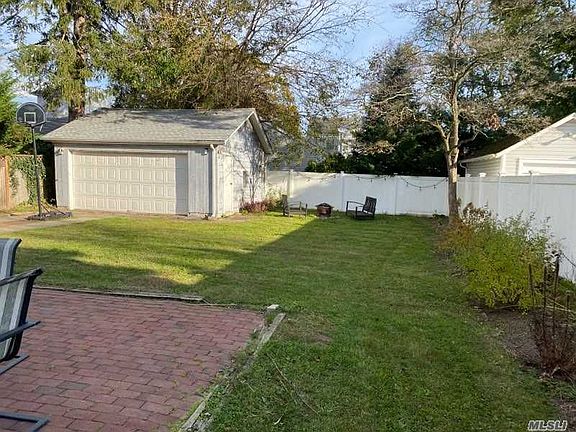 5th image of 243 N Forest Ave