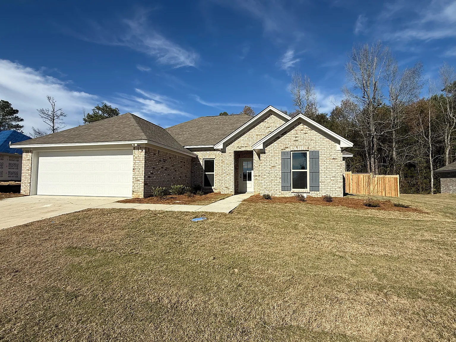 4 bed, 1815 sqft, $2,600 — Photo 2