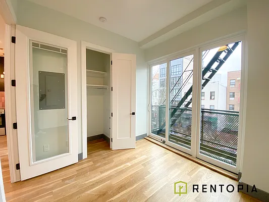 Rented by Rentopia | media 30