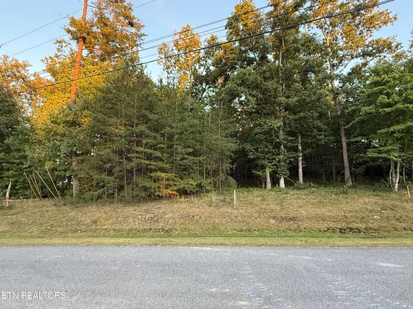 Katherine Dr, Crossville, TN 38555