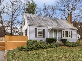 1 Draper Dr, Wilmington, MA 01887