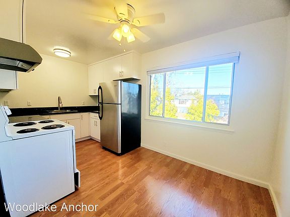 4th image of 1013 El Camino Real APT 1