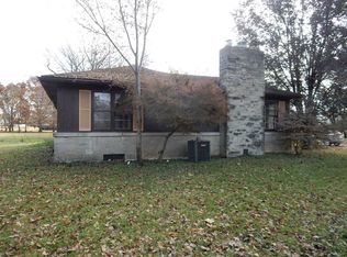 218 S Alexander St, Carlisle, IN 47838