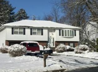 217 Sicomac Rd, North Haledon, NJ 07508