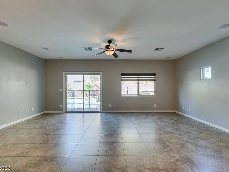 9114 Mastodon Ave — Photo 12