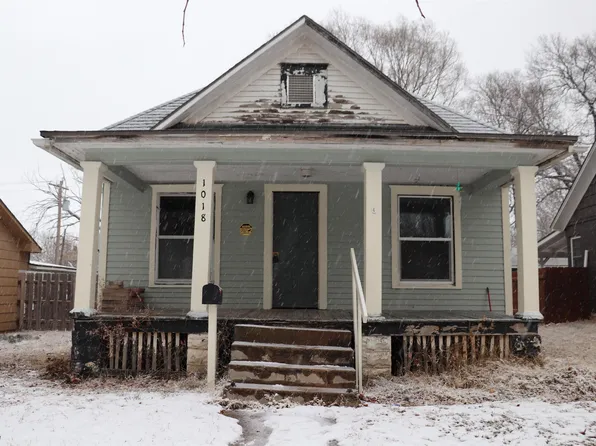 1018 E 6th Ave, Winfield, KS 67156