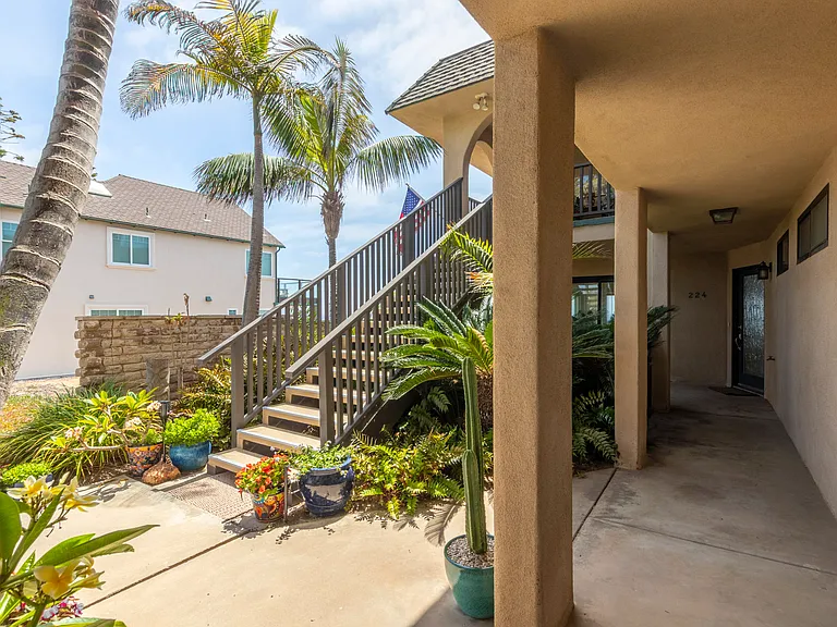 224 Neptune Ave — Photo 41