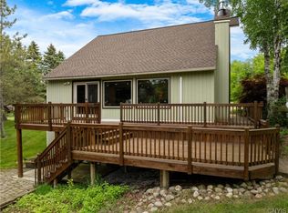 147 Crooked Lake Rd, Tully, NY 13159