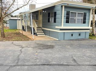 1463 Hartnell Ave #22, Redding, CA 96002