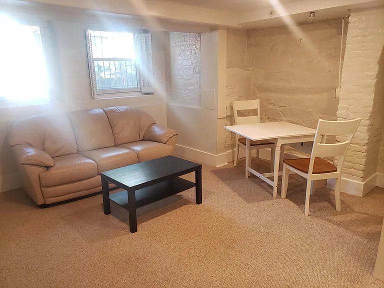 1313 Potomac St NW #B — Photo 16