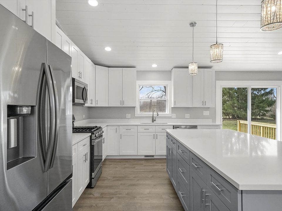 16905 Hebron Rd, Harvard, IL 60033 Zillow