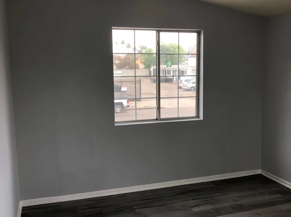 7050 6th Ave APT 5, Los Angeles, CA 90043